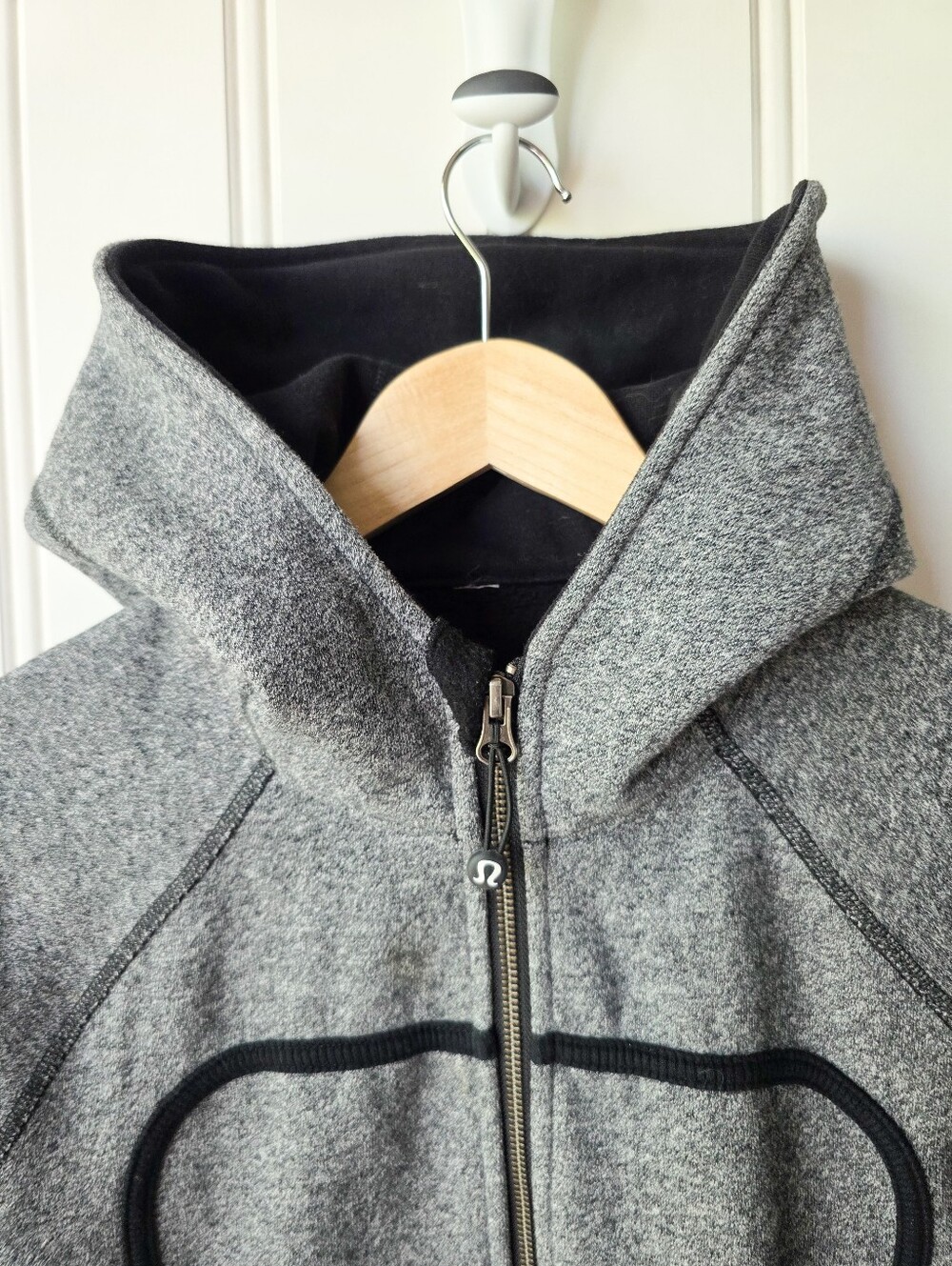 Lululemon Scuba Full Zip Hoodie Grey Black Size 12 - Picture 4 of 9